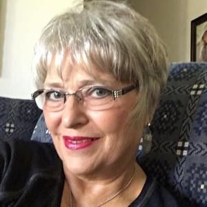Meet your Posher, Paula